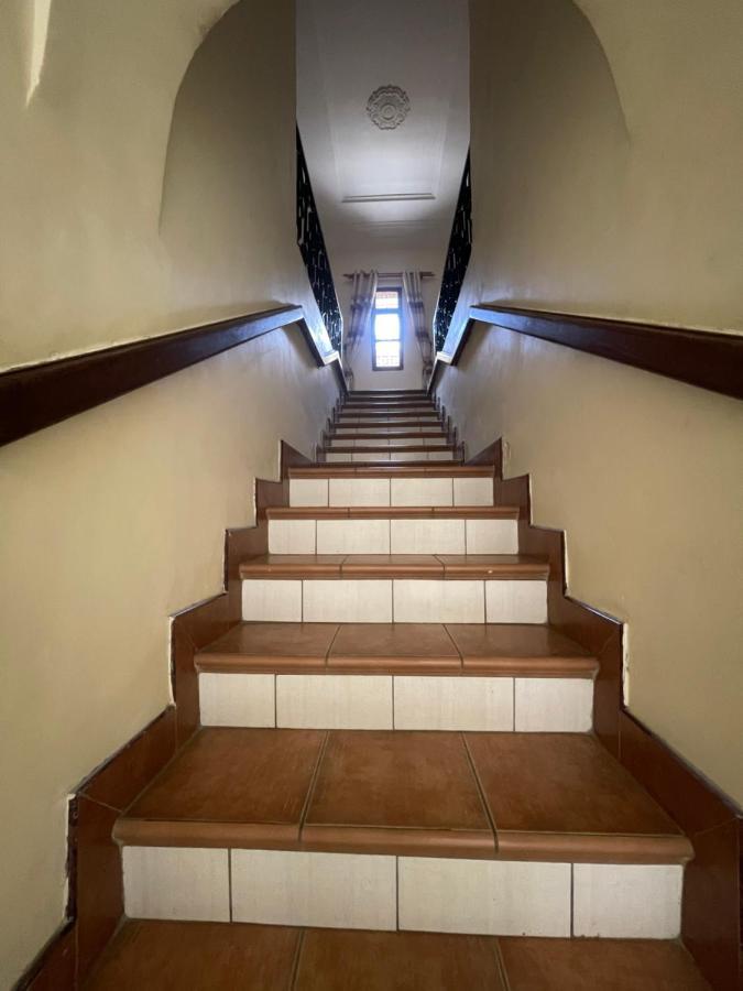 Moments Park Motel Dar es Salaam Exterior photo